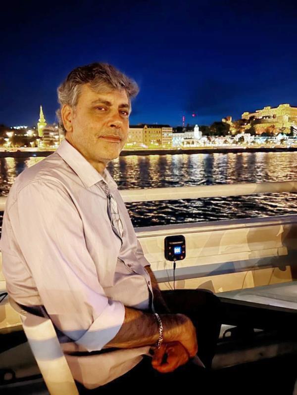 Mark Peretz